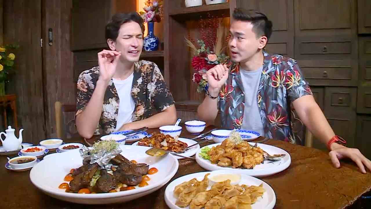 
					Tempat Makan Keluarga  dengan Menu Oriental yang Ramah Segala Usia
					