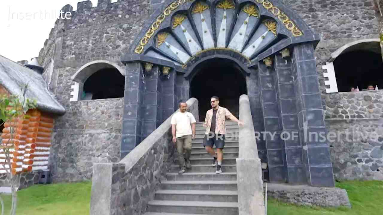 
					The Lost World Castle, Wisata Gunung Merapi Bernuansa Surreal
					