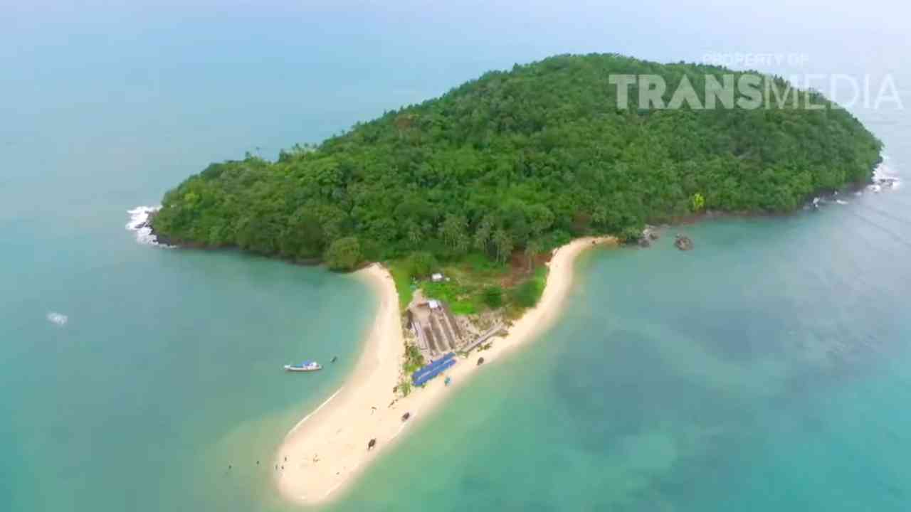 Rekomendasi Liburan Seru : 
					Pesona Pulau Haur Kotabaru, Surga Bahari di Kalimantan Selatan
					