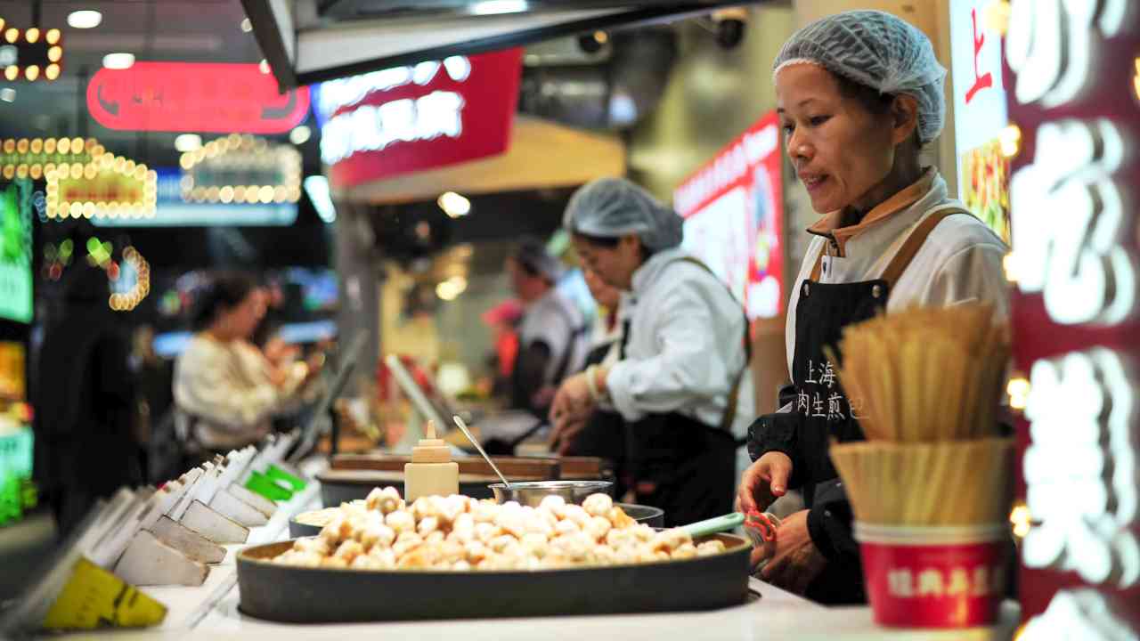 
					Wisata Kuliner Street Food di Manca Negara, Apa yang Harus Diperhatikan?
					